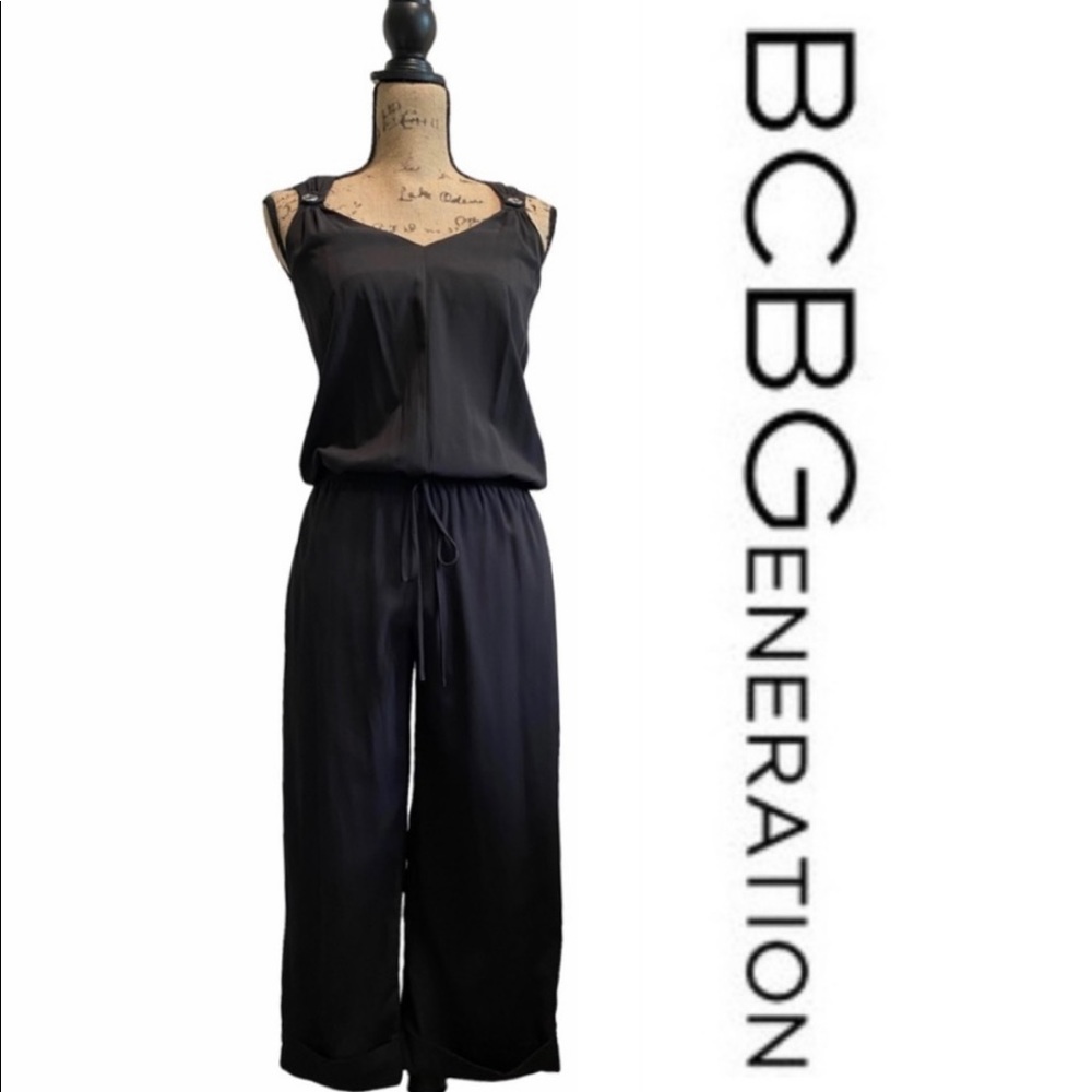 BCBGENERATION | Black Cropped Jumpsuit | XS